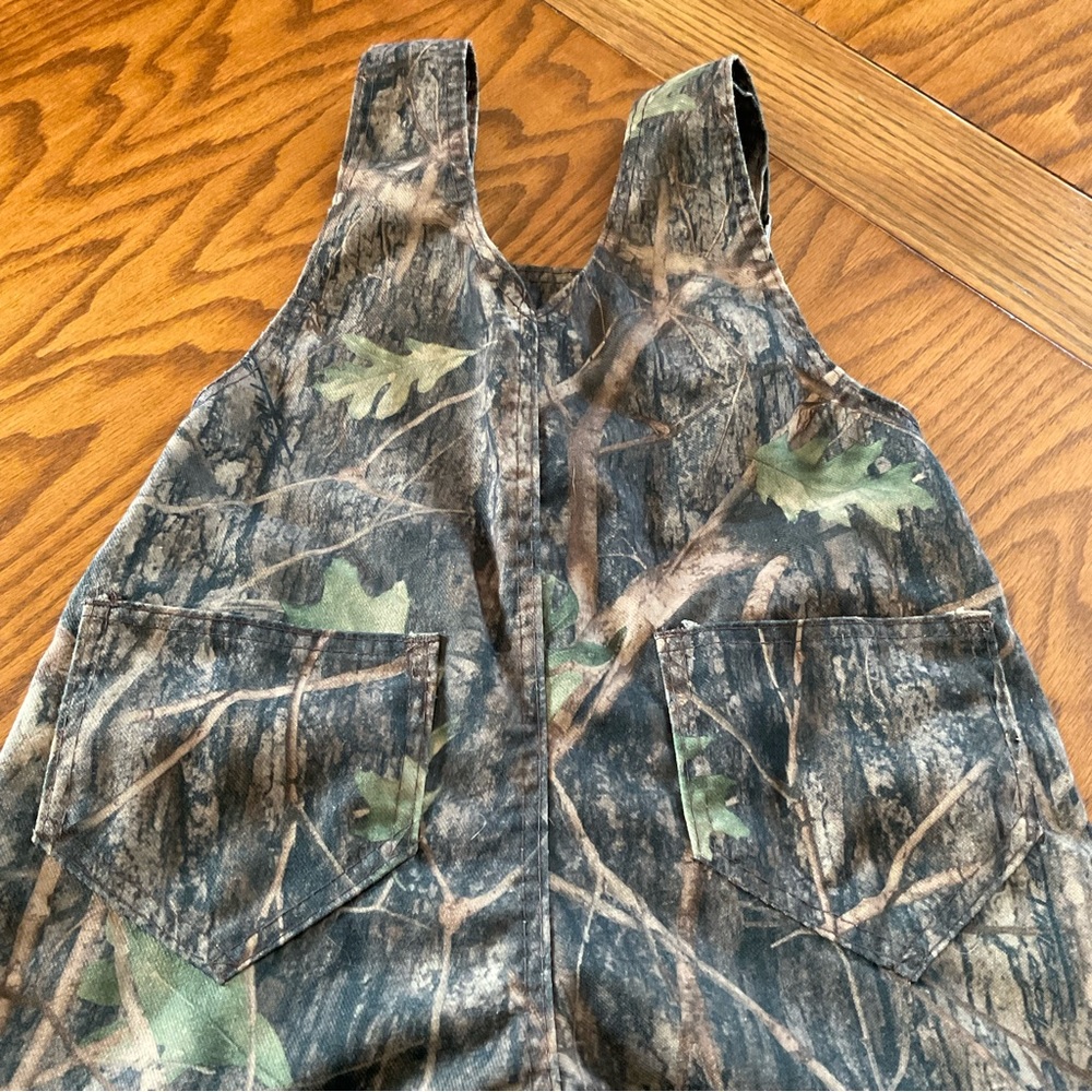 Lee Originals Camo Overalls, Little Girls Sz 24 Mos. - Picture 9 of 10